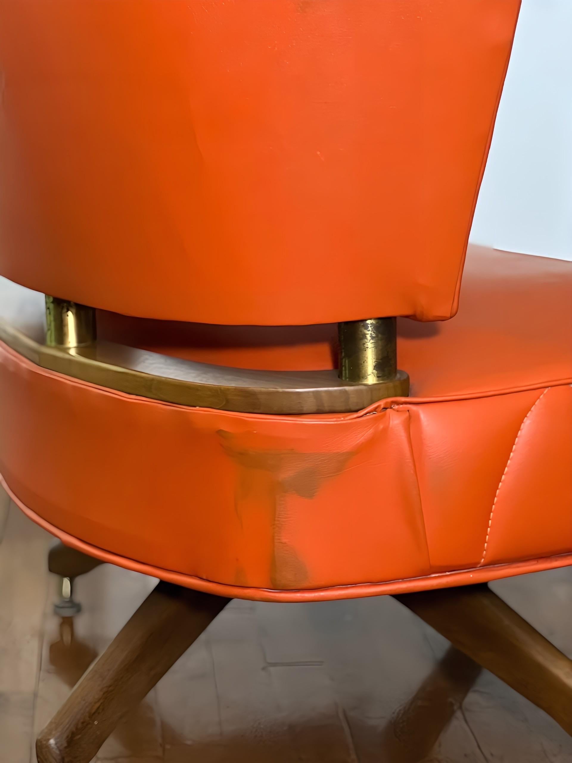 North American 1960s Kroehler Orange Swivel Side Chair For Sale