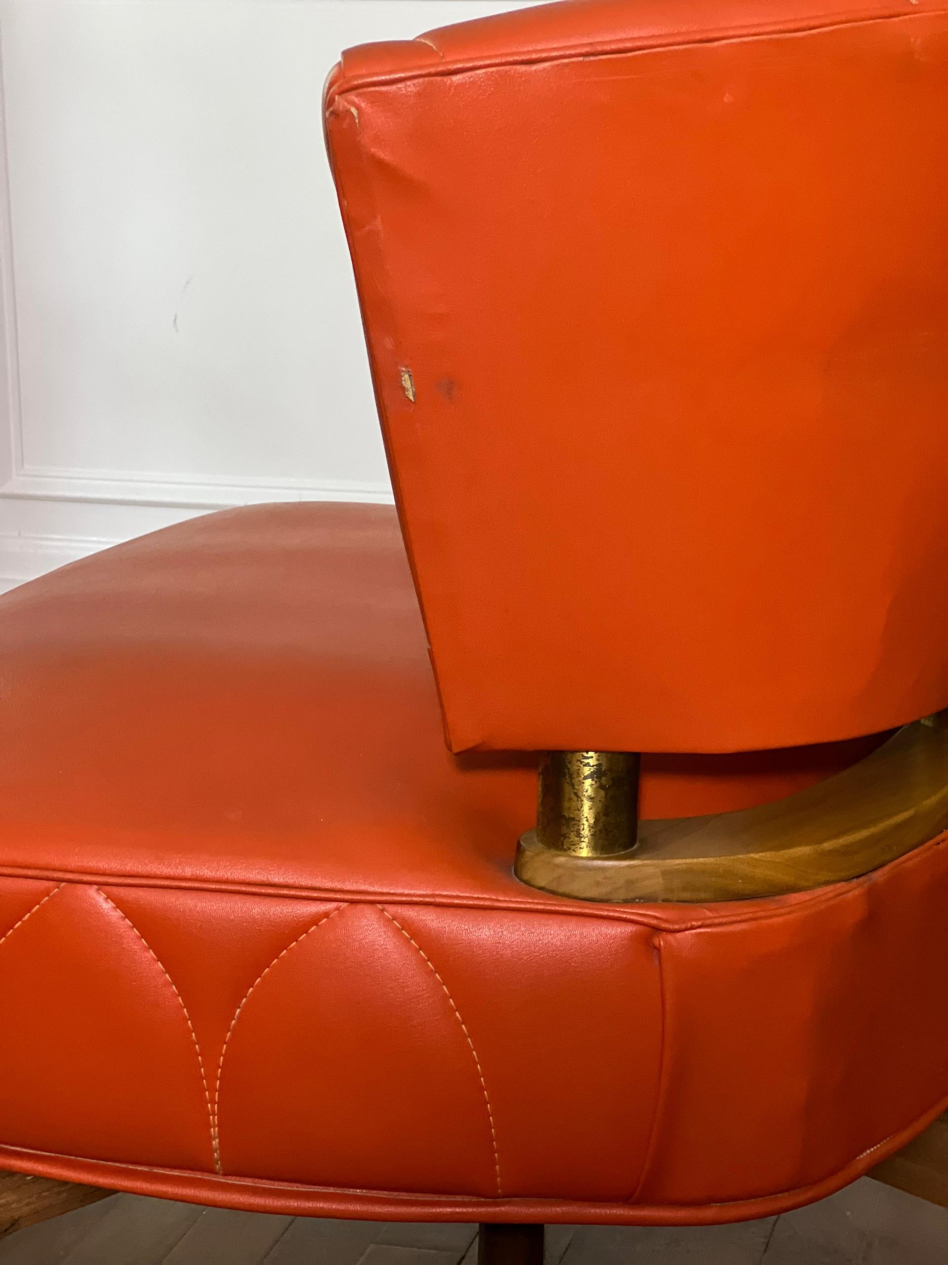 1960s Kroehler Orange Swivel Side Chair In Good Condition For Sale In Doylestown, PA