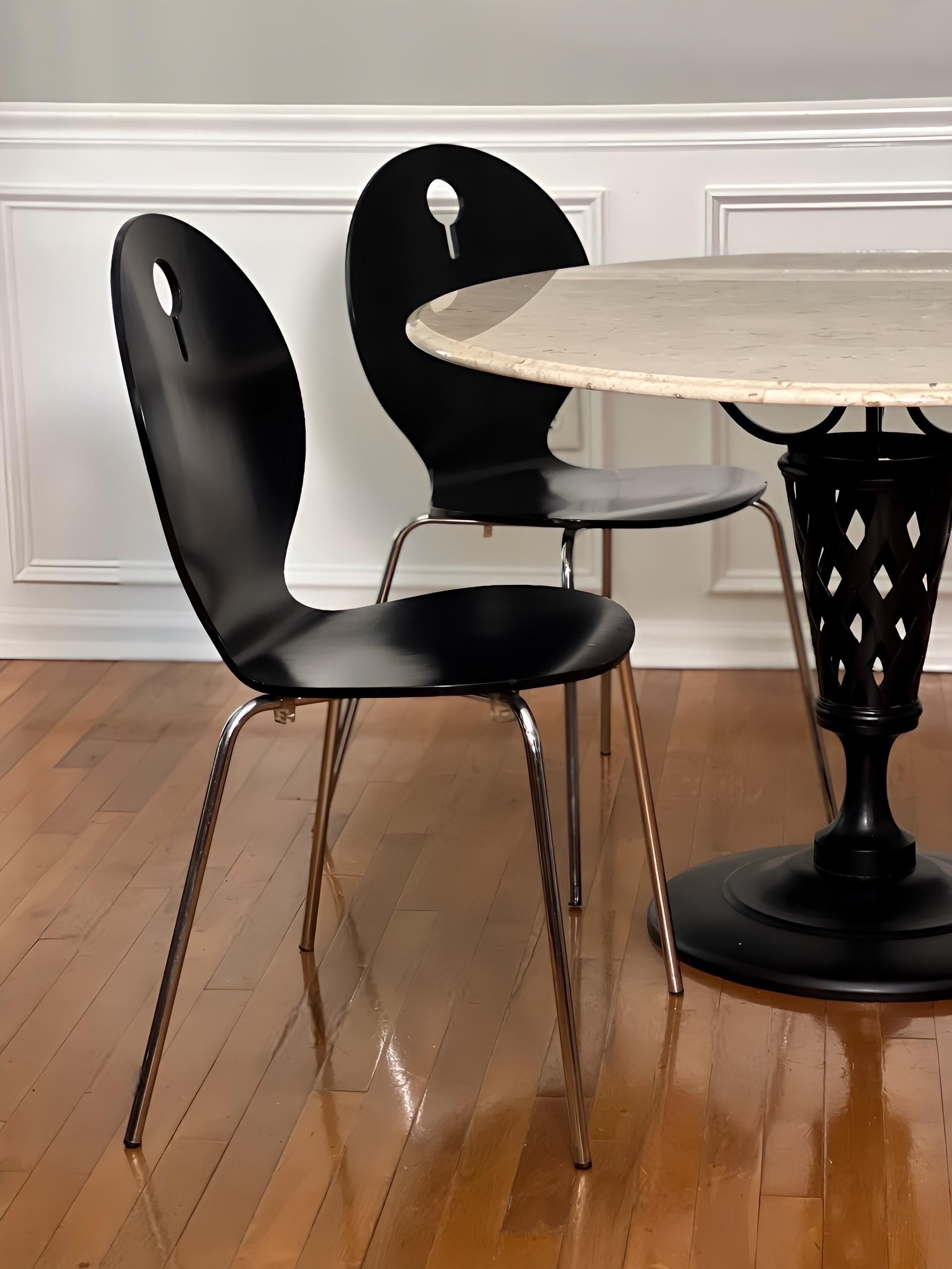 Set of 4 Italian Modern Black Lacquered Bentwood Stackable Chairs by Calligaris For Sale 6