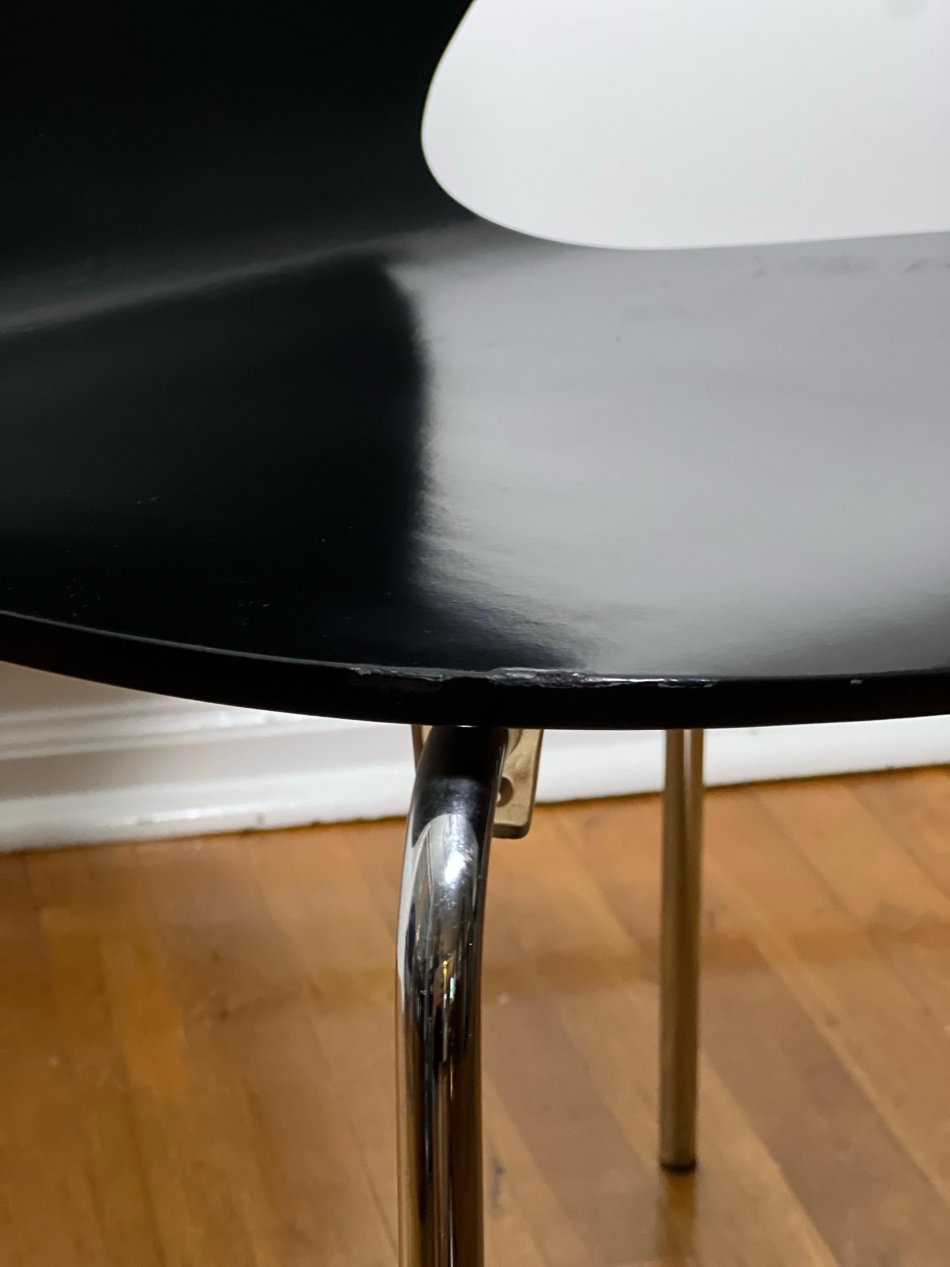 Set of 4 Italian Modern Black Lacquered Bentwood Stackable Chairs by Calligaris For Sale 11