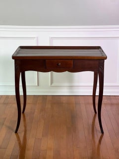 Antique French Provincial Louis XV Style Mahogany Tea Table, circa 1900