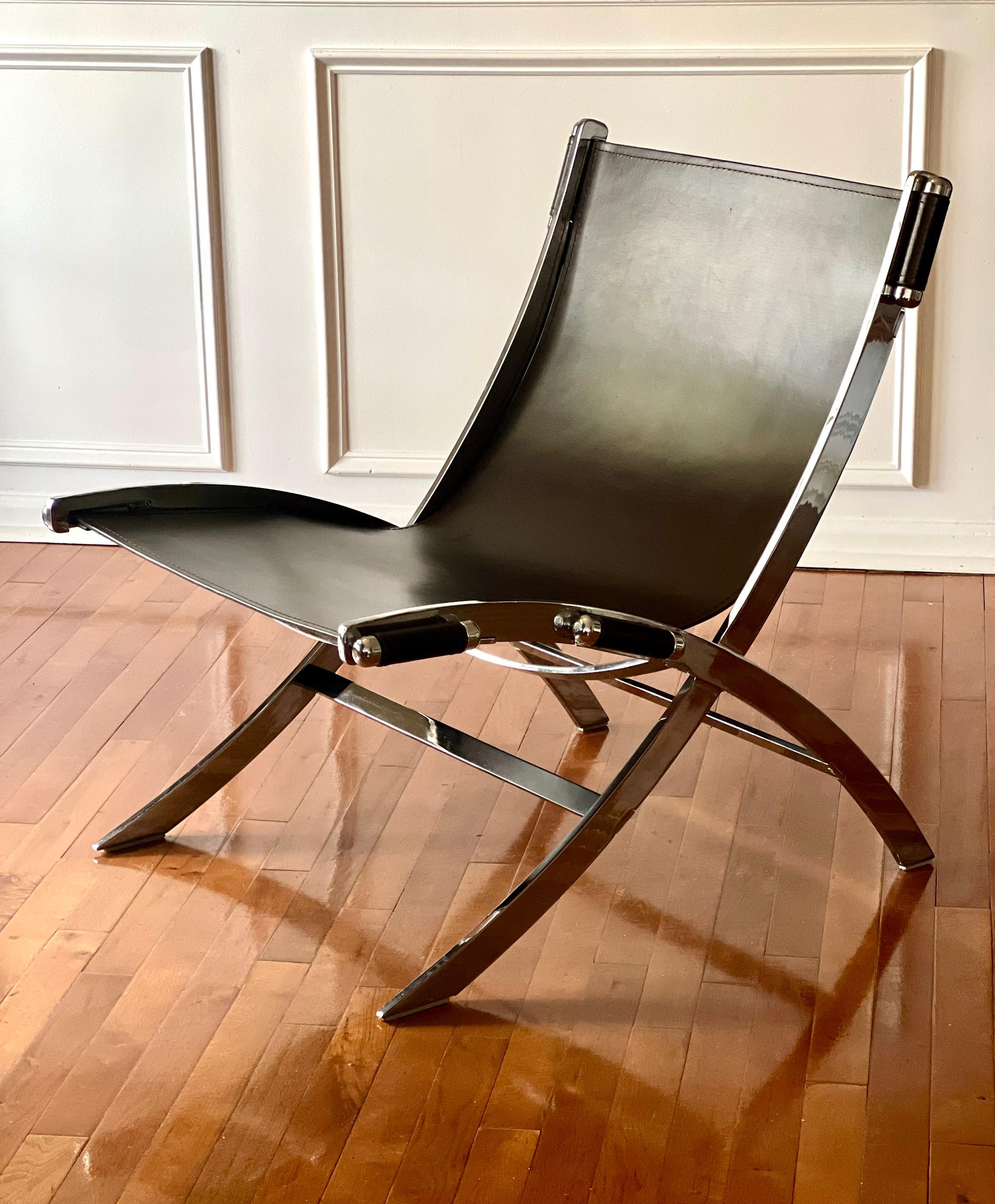 Post modern sling scissor lounge chair attributed to Antonio Citterio for Flexform. Model is named 