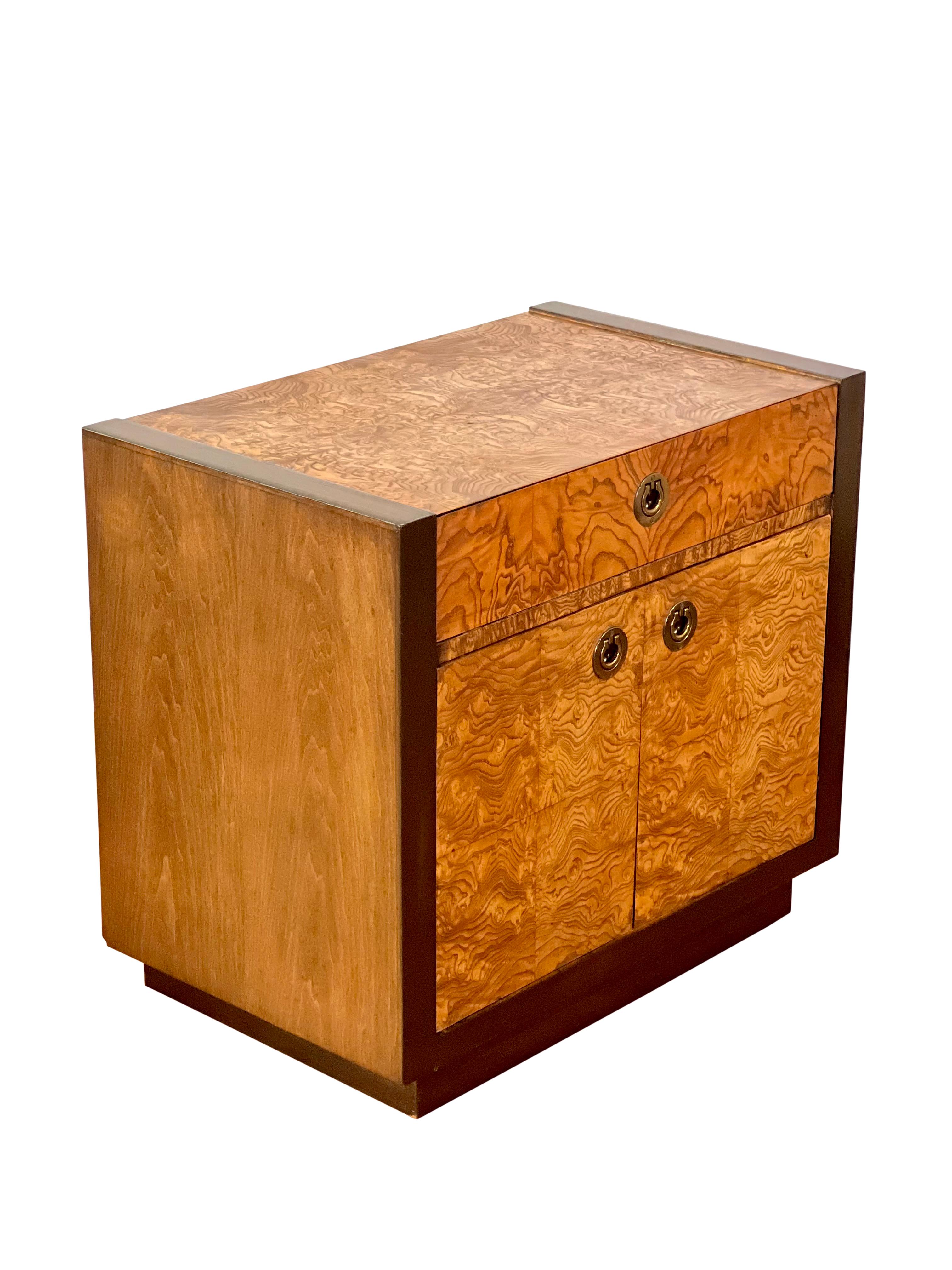 Vintage Milo Baughman Style Burl Nightstands by Century Furniture In Good Condition In Doylestown, PA