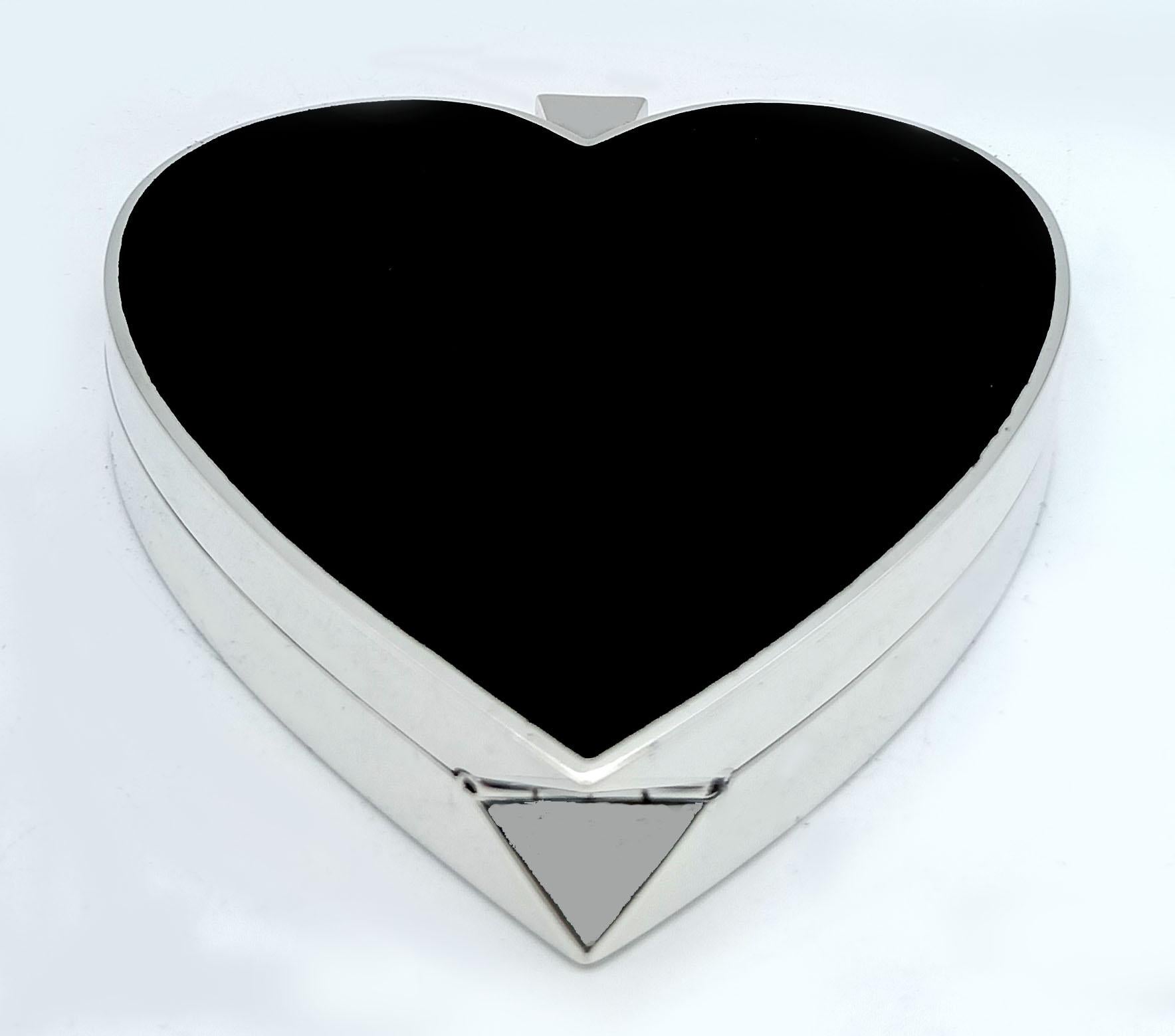 Italian Box shaped “spade” playing card suit black fired Art Deco style Salimbeni For Sale