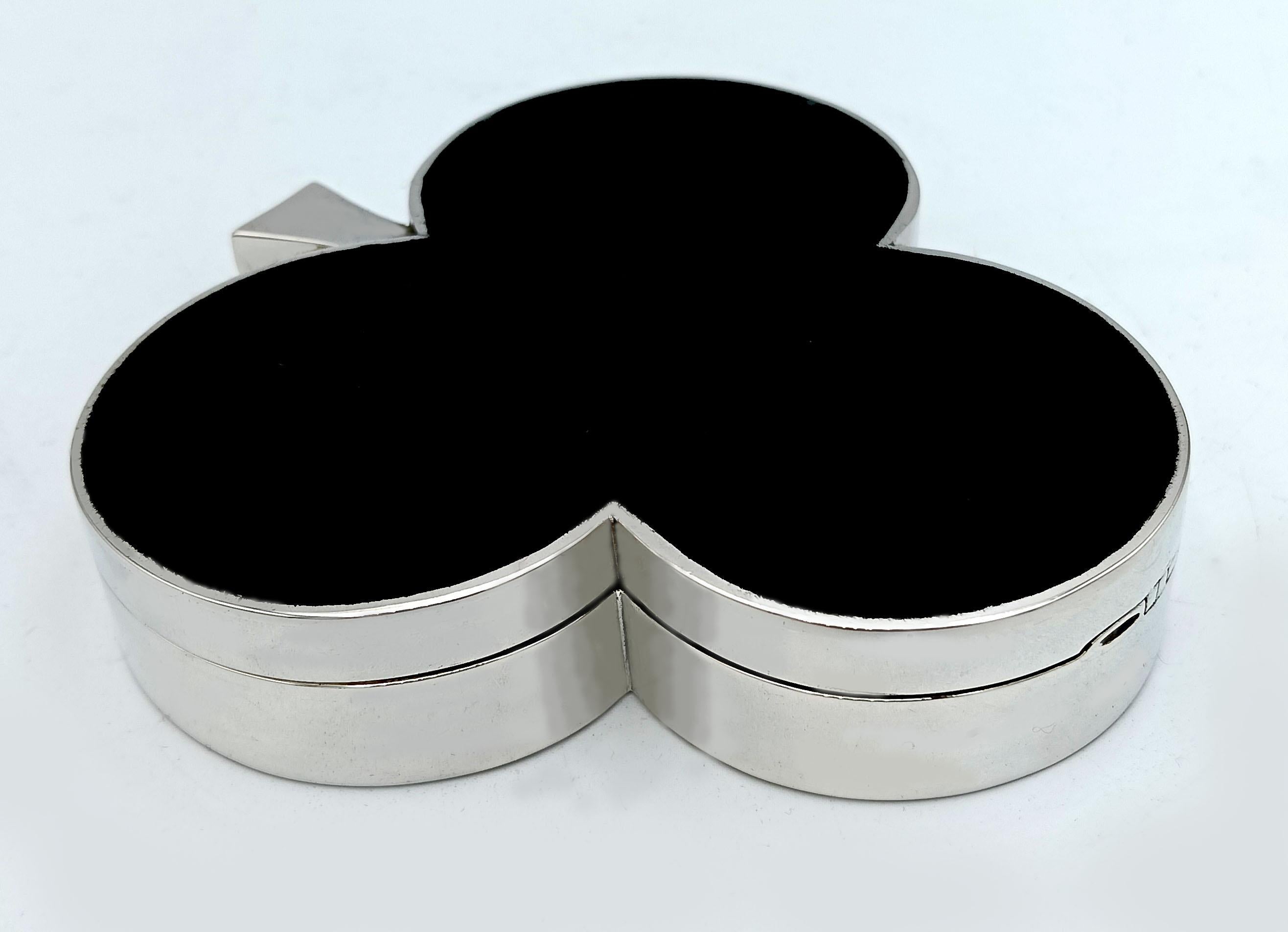 Box shaped “flowers” playing card suit black fired Art Deco style Salimbeni For Sale 6