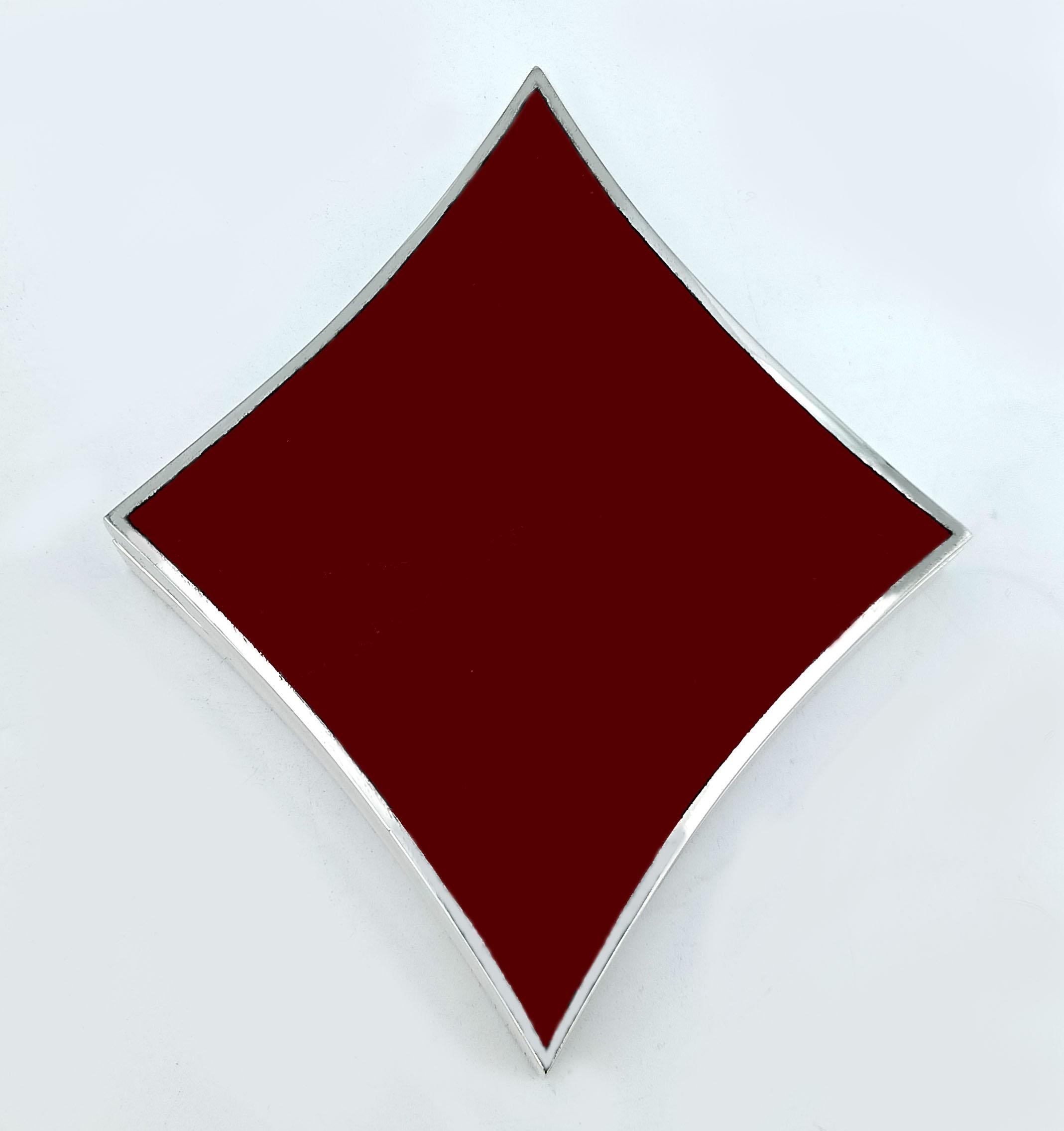 Box shaped “quadri” playing card suit red fired Art Deco style Salimbeni In Excellent Condition For Sale In Firenze, FI