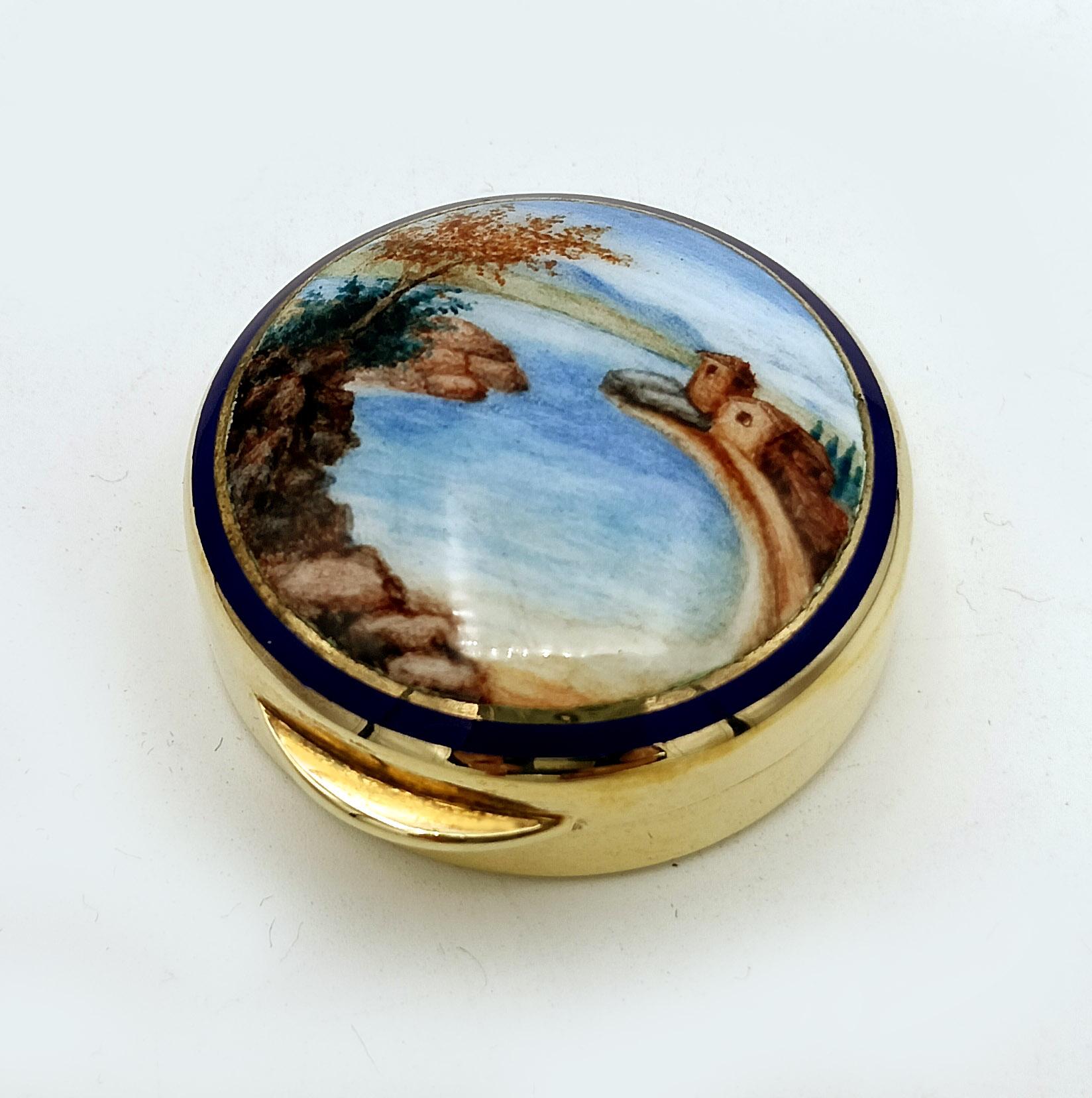 Italian Pillbox round fire enamel hand painted landscape miniature Salimbeni For Sale