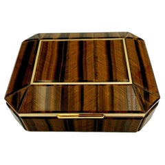 Table Box with a semi-precious tiger's eye stone and a hinged 925 silver case by Salimbeni