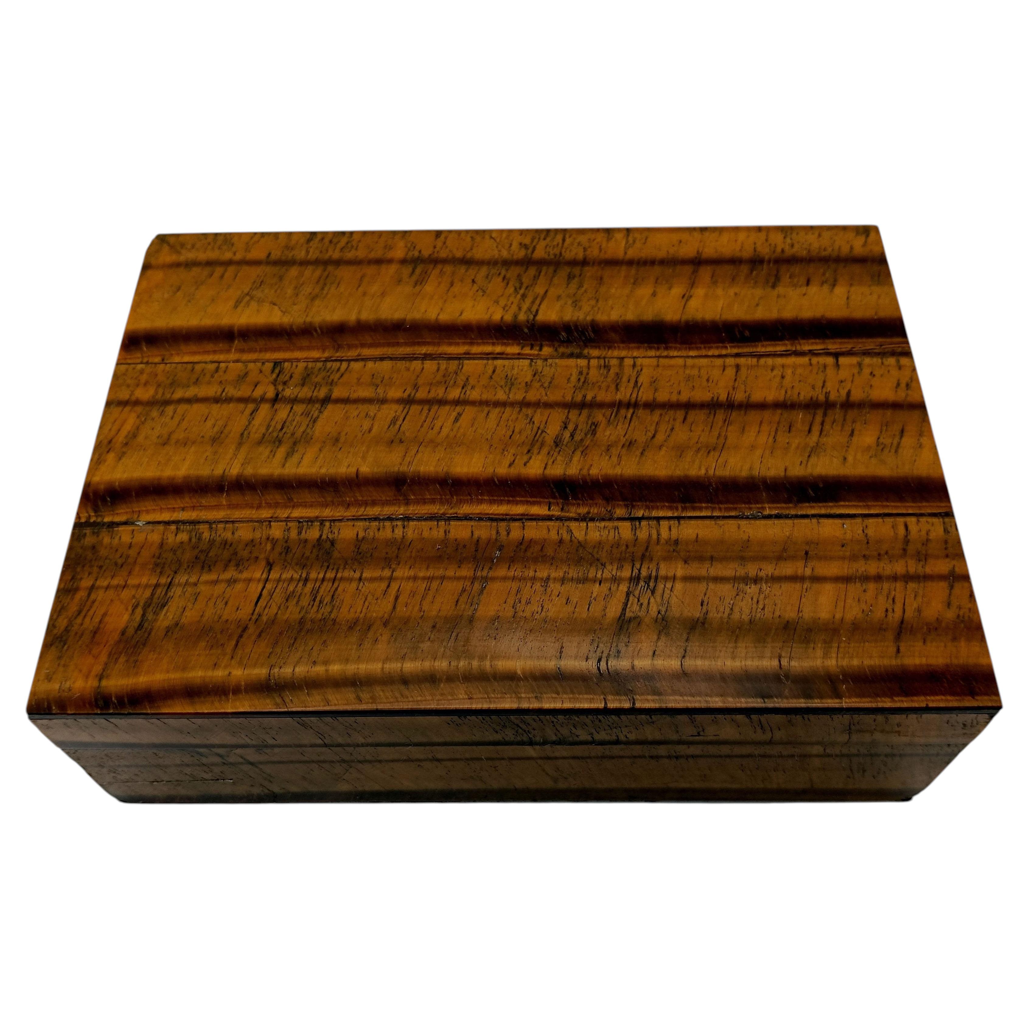 Rectangular tiger's eye stone in a 925 silver hinged case by Salimbeni