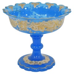 Antike blaue Tazza-Schale aus emailliertem Opalglas, 19. Jahrhundert