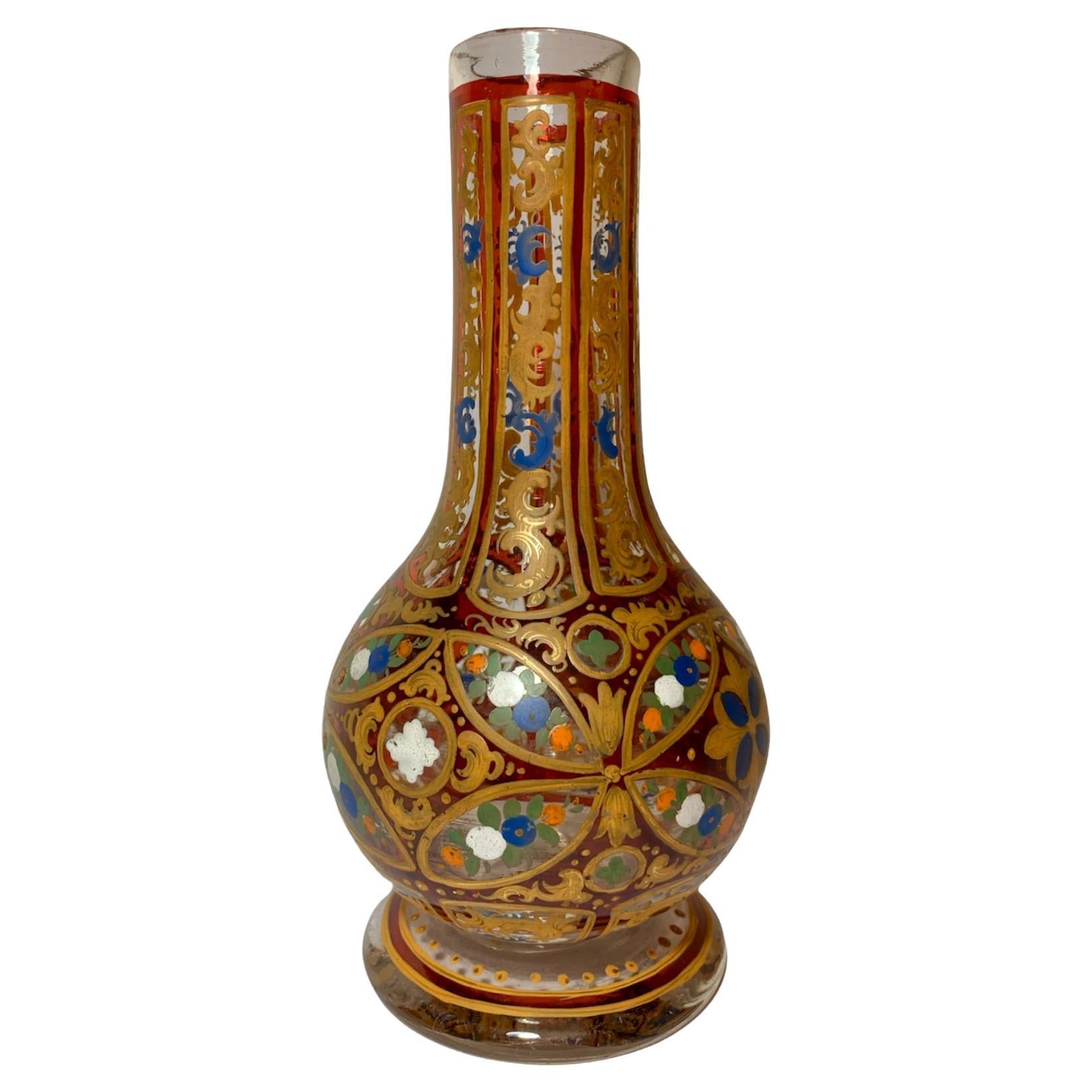 Antike böhmische Vase aus rubinrotem, emailliertem Glas, Hookah-Sockel, 19. Jahrhundert