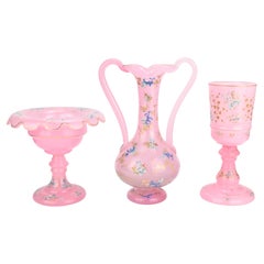 Antikes böhmisches Opalglas-Set aus emailliertem Glas von Moser, 19. Jahrhundert