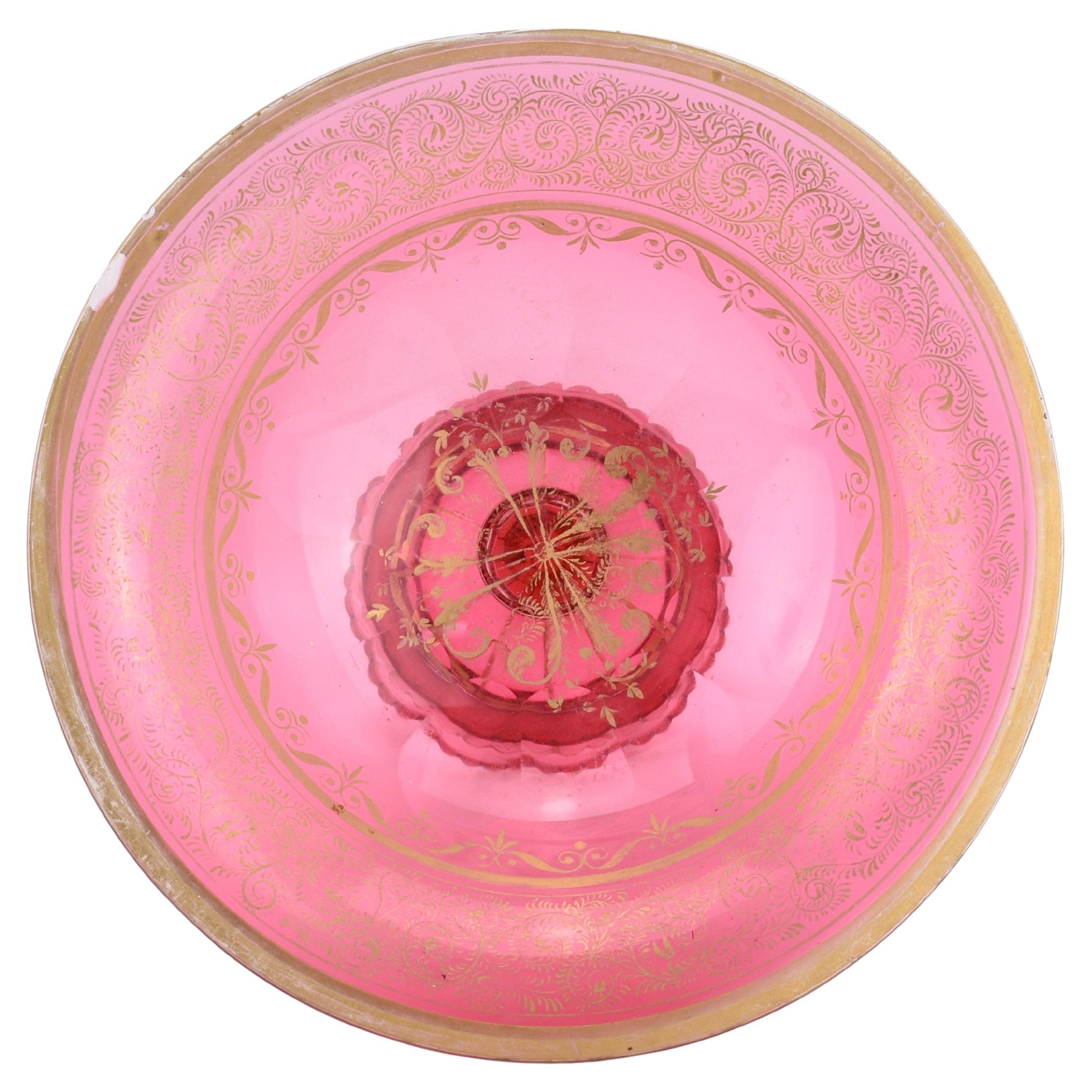 ANTIQUE BOHEMIAN GILT CRANBERRY GLASS CENTERPIECE BOWL AND PLATE, 19th CENTURY In Good Condition For Sale In Rostock, MV