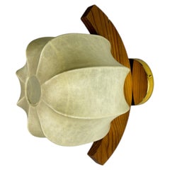 Italian "Cocoon" wall light, resin and pine wood, 1970's