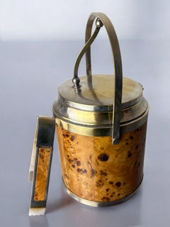 Secchiello per il ghiaccio in lucite, legno di radica e ottone con pinze, Italia, 1970