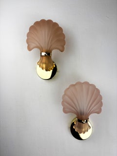 Paire d'appliques murales Art déco en forme de coquillage – Verre ambré, France, années 1970