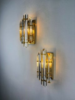 Pair of Venini wall lights, Murano cut glass, 1970's, Italy