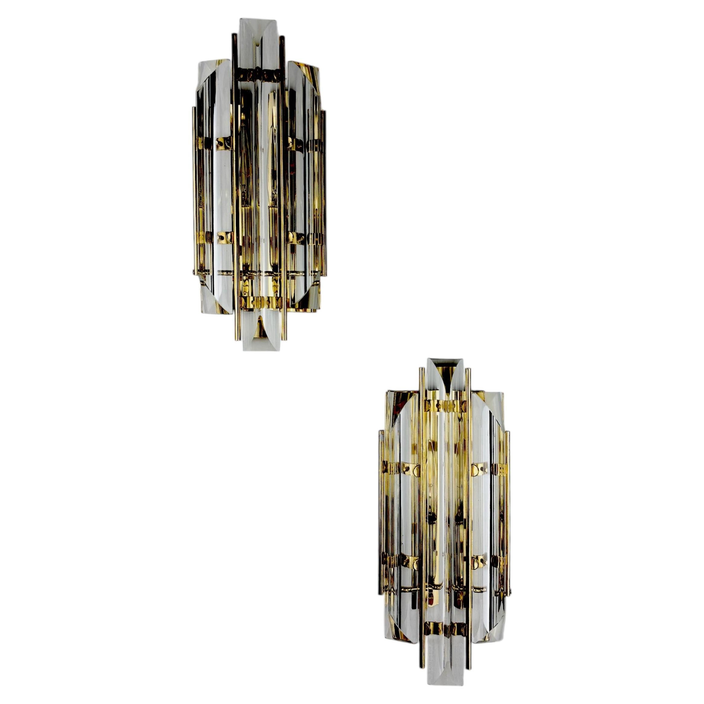 Pair of Venini wall lights, Murano cut glass, 1970's, Italy