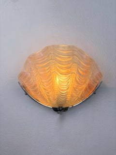French Art Deco Shell Wall Sconce – Amber Glass, 1960s