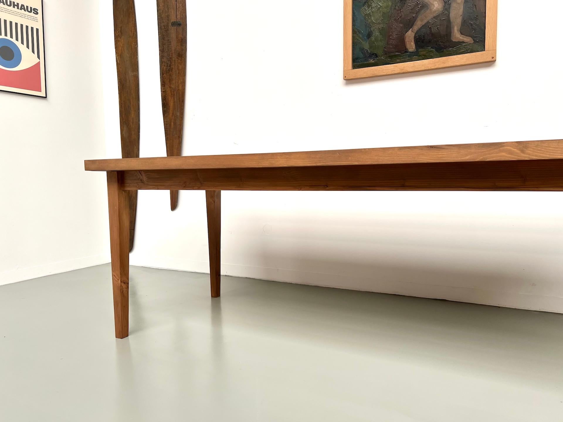 Late 20th Century French pine farmhouse table – 1970s For Sale