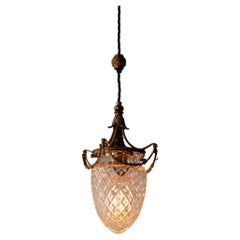 Lampada a sospensione antica in ottone decorato in stile edoardiano, con vetro intagliato F&C Osler, 1900 circa