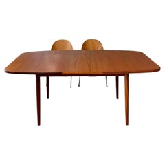 Wunderschöner klassischer Esstisch im Mid-Century-Modern-Stil aus Teakholz, von G Plan
