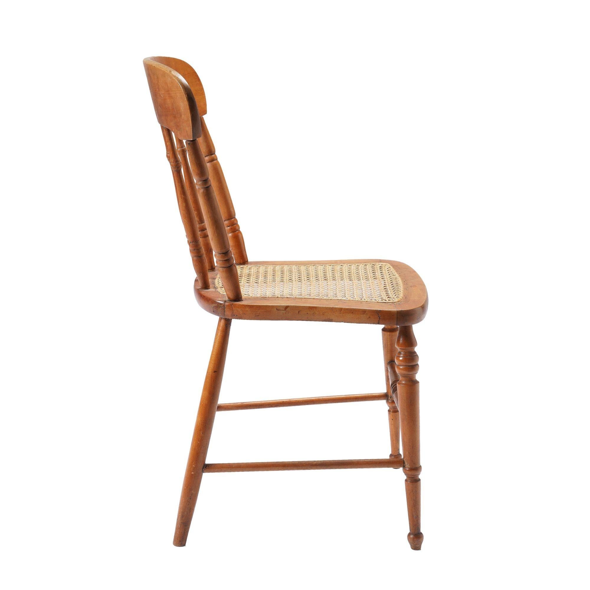 Set of four New England cane seat country Sheraton maple chairs, c. 1840-60 For Sale 3
