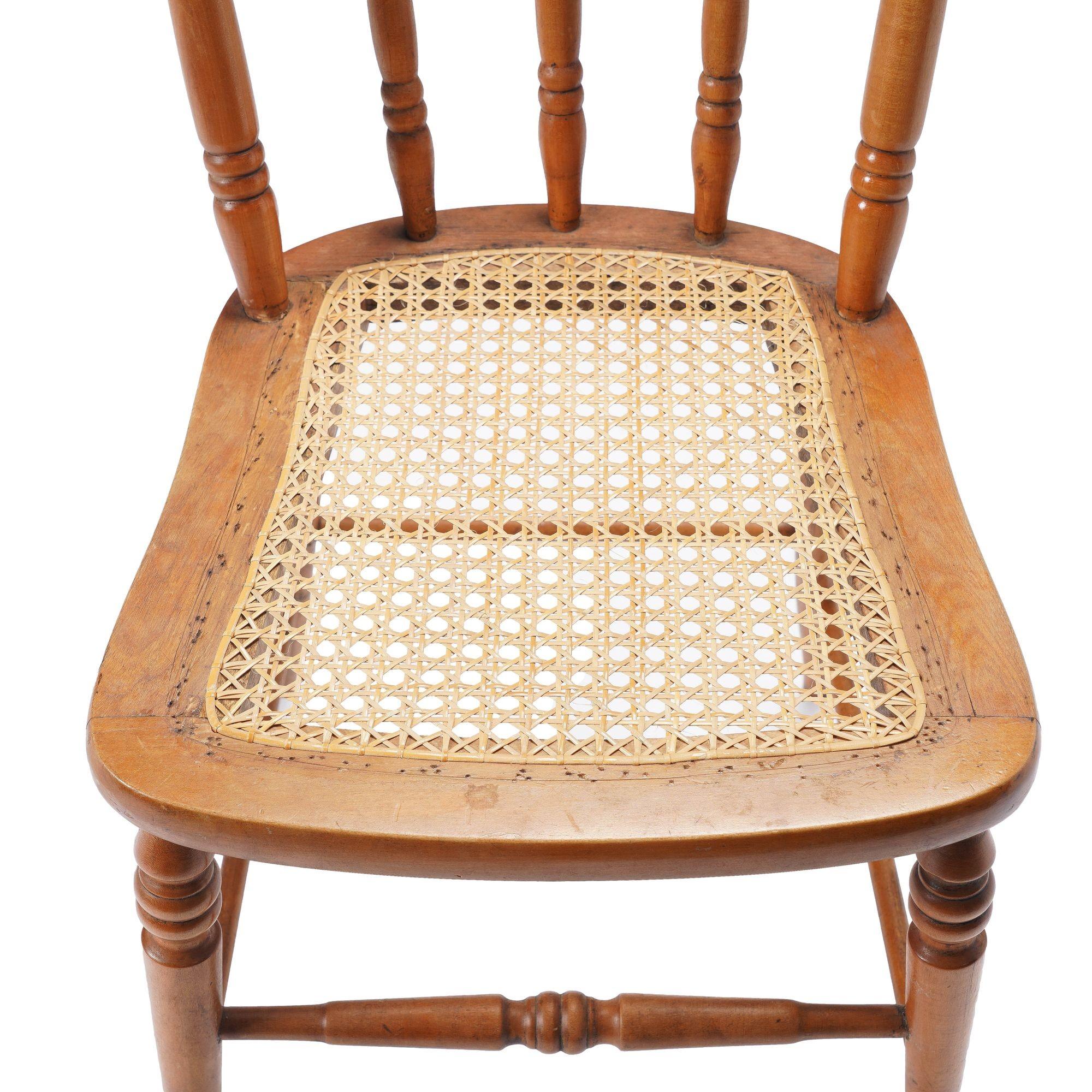 Set of four New England cane seat country Sheraton maple chairs, c. 1840-60 For Sale 6