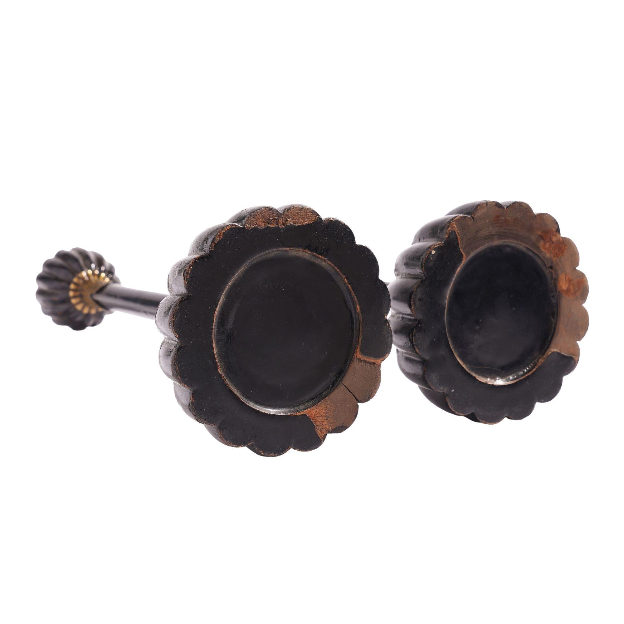 Pair of Japanese black lacquered altar sticks, c. 1800's For Sale 3