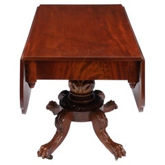 New York Neoclassic mahogany drop-leaf breakfast table, circa 1825