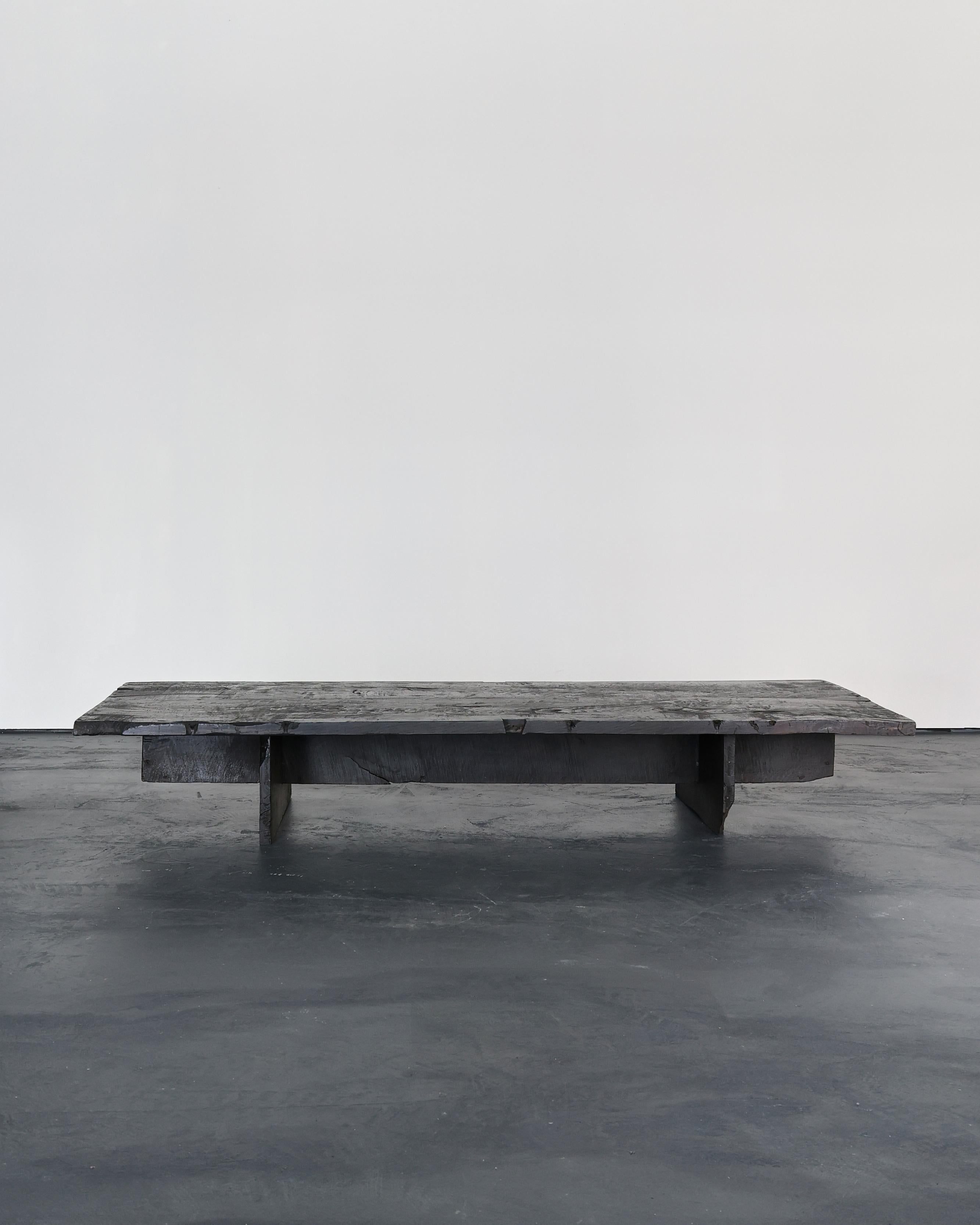 XXL Primitive Low/Coffee Table In 18th C. Portuguese Chestnut Wabi Wabi In Good Condition For Sale In London, GB