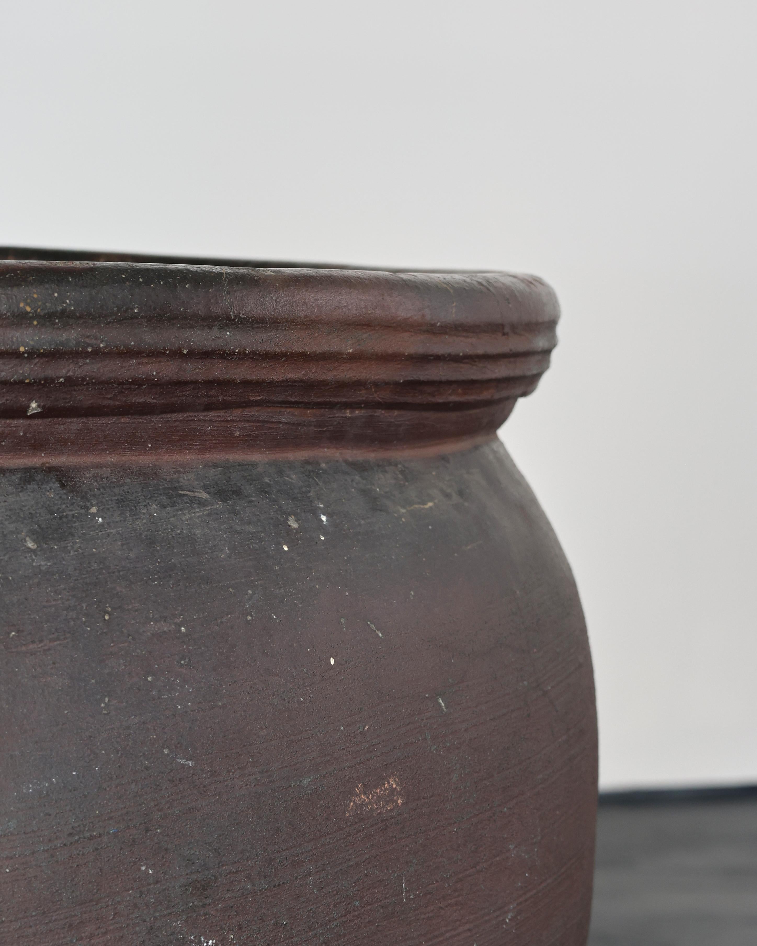 ENORME vaso primitivo in terracotta giapponese dell'inizio del XIX secolo in vendita 8