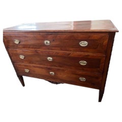 Italian Neoclassical Walnut Chest of Drawers, Hand-Carved, Mid 1700s