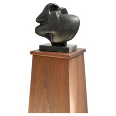 Escultura abstracta de terracota negra, original de los años 60