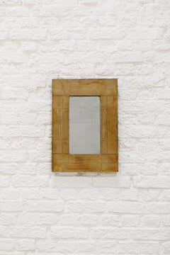 Miroir sculptural en laiton gravé de Jean Blazy, France, années 1970