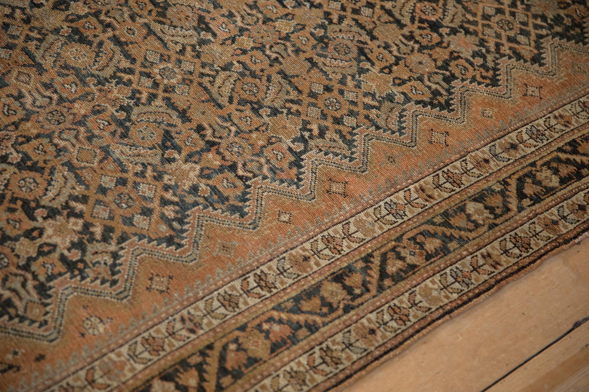 Vintage Distressed Malayer Teppich Läufer im Angebot 2