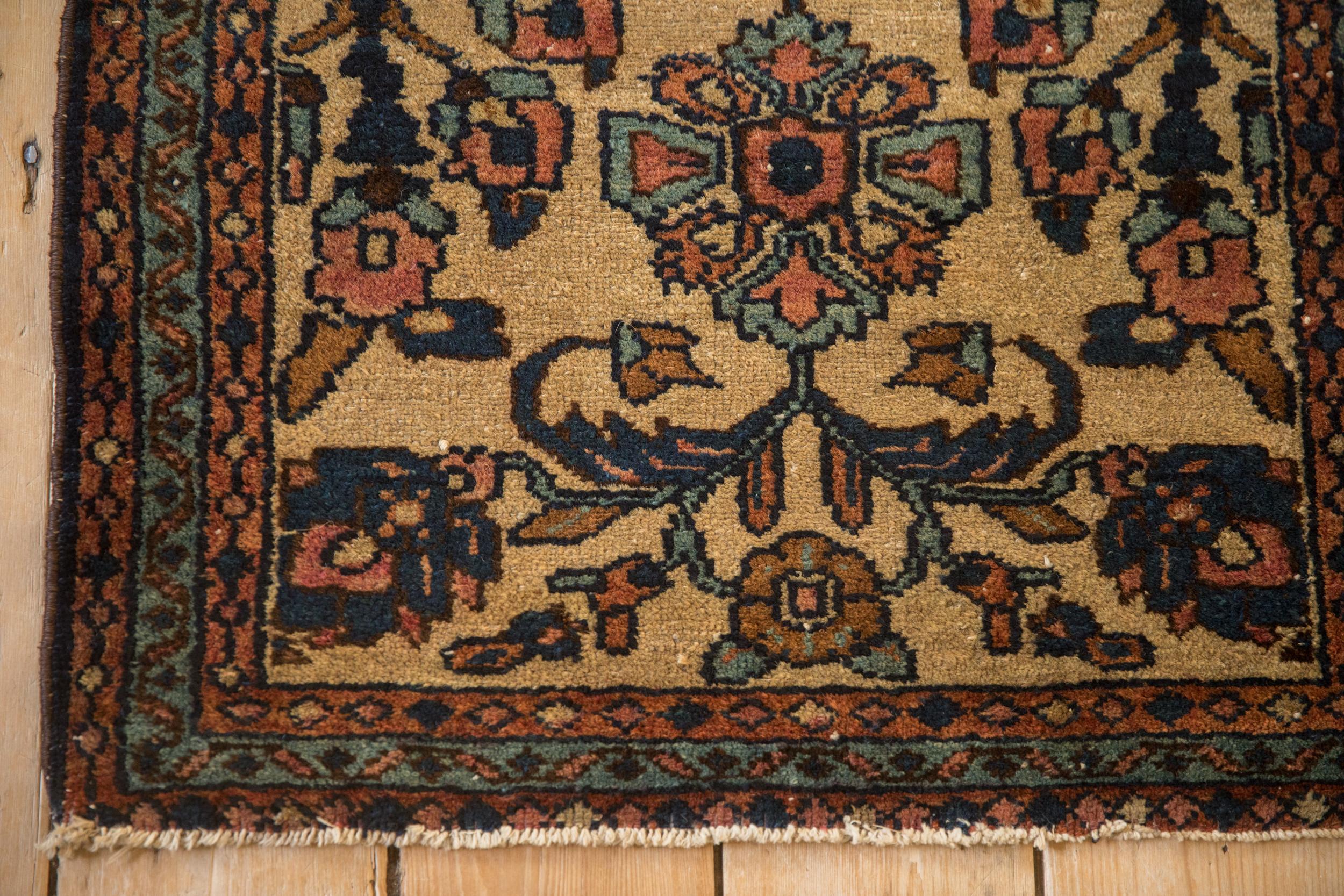 Vintage Fine Mehriban Rug Runner In Good Condition For Sale In Katonah, NY