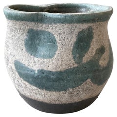 Tazza con piedino in ceramica di Zeljko Kujundzic