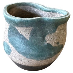 Tazza con piedino in ceramica di Zeljko Kujundzic