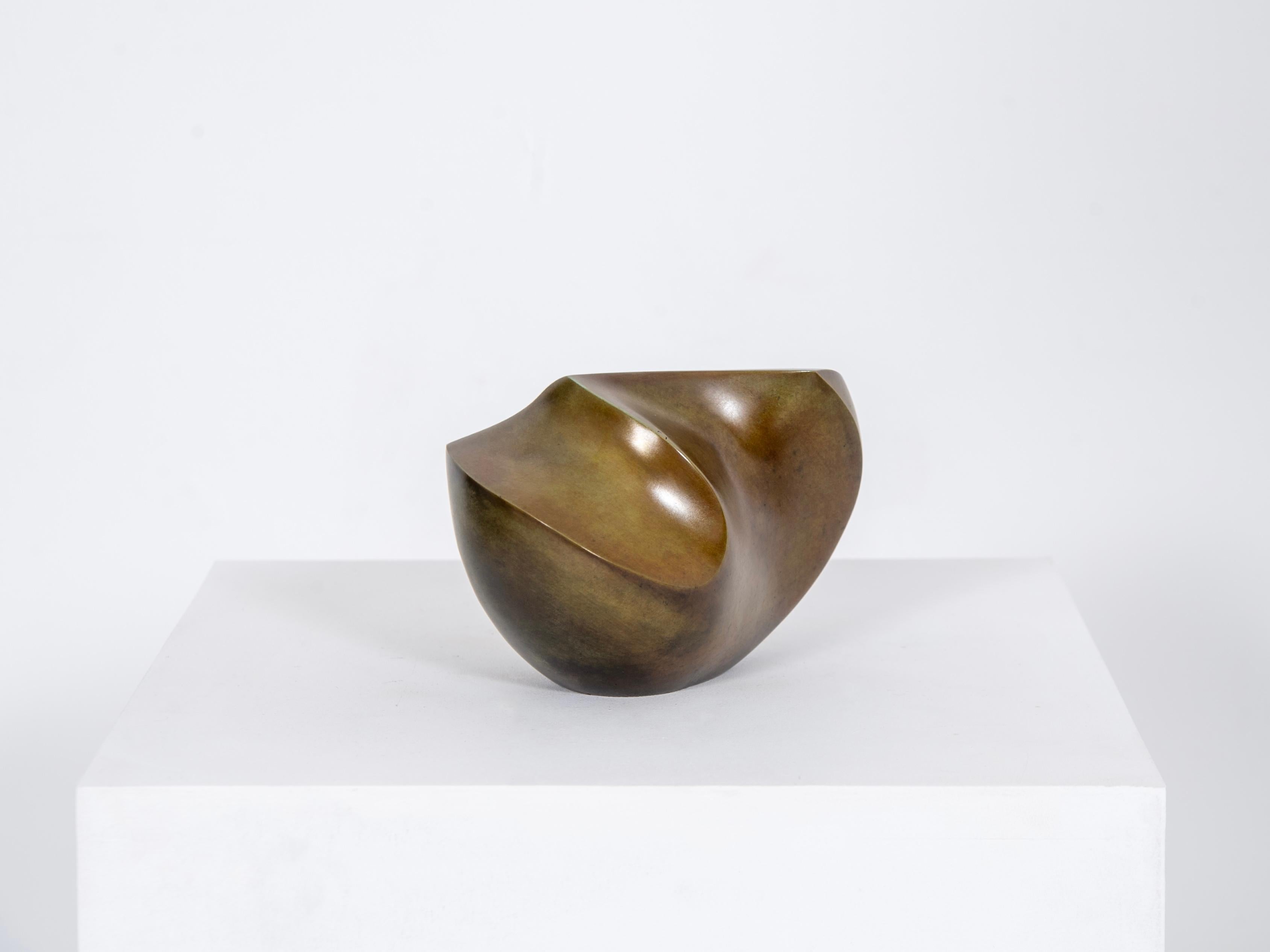 Hand-Crafted Post-Modern Bronze Abstract Sculpture by Bertrand Créac'h, Frace For Sale
