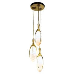 Lampada da soffitto contemporanea in ottone e alabastro di Erwan Boulloud, Francia