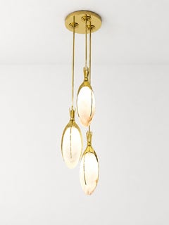 Lampada da soffitto contemporanea in ottone e alabastro di Erwan Boulloud, Francia