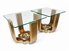 Paire de tables d'appoint postmodernes de style Memphis à plateau en verre, attribuées à Lam Lee