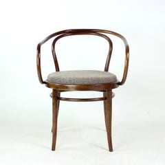 August Thonet No. 30 Bentwood Armchair For Ton, Czechoslovakia, Mid 20th Century