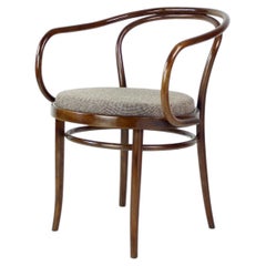 August Thonet No. 30 Bentwood Armchair For Ton, Czechoslovakia, Mid 20th Century
