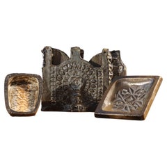 Set of Three Brutalist Stoneware Dishes and Vase by Joe and Pat Rowland, 1970s