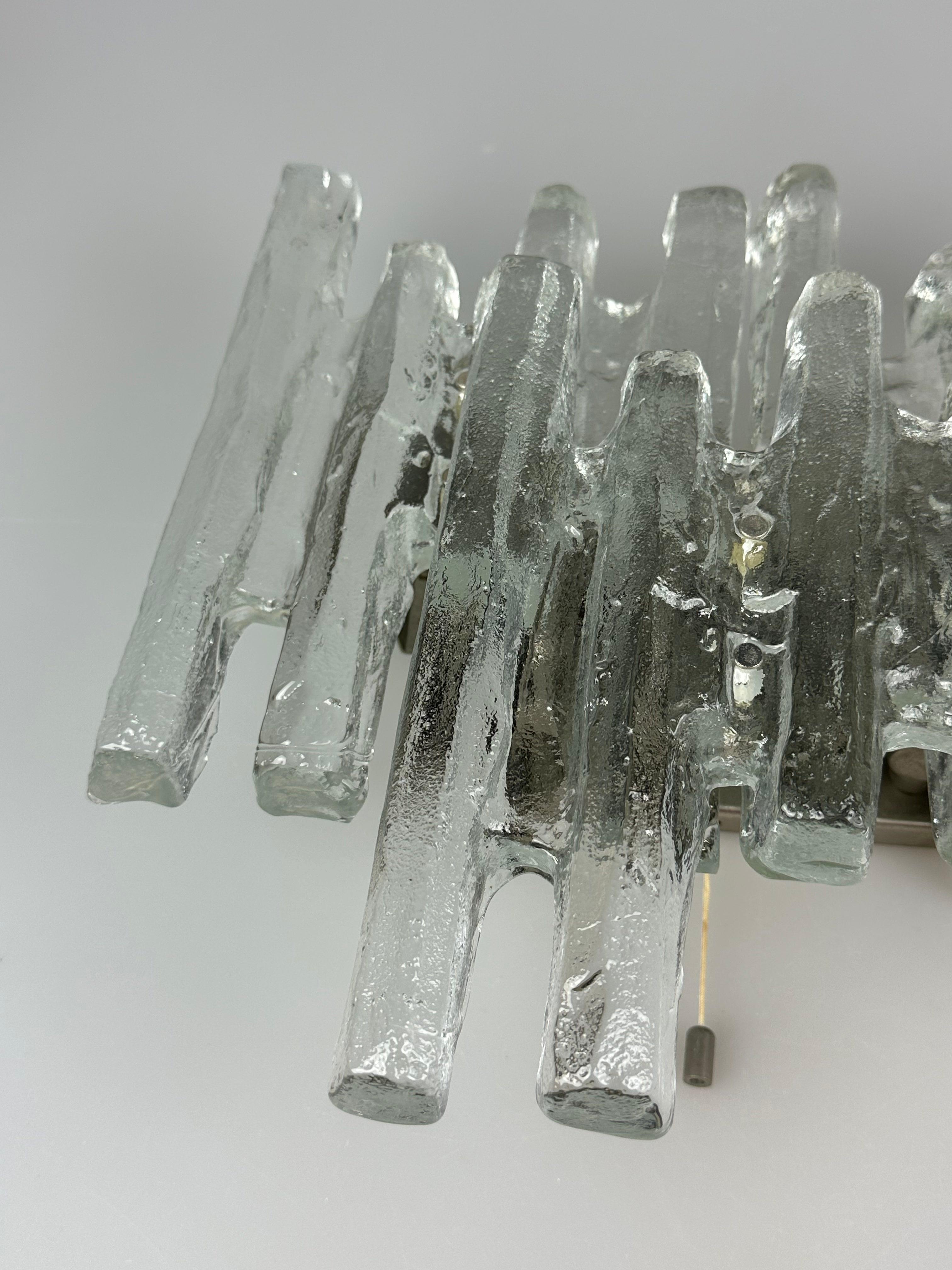 Applique en verre glacé des années 1960/70 par J.T. Kalmar, Autriche Design/One Bon état - En vente à Neuenkirchen, NI
