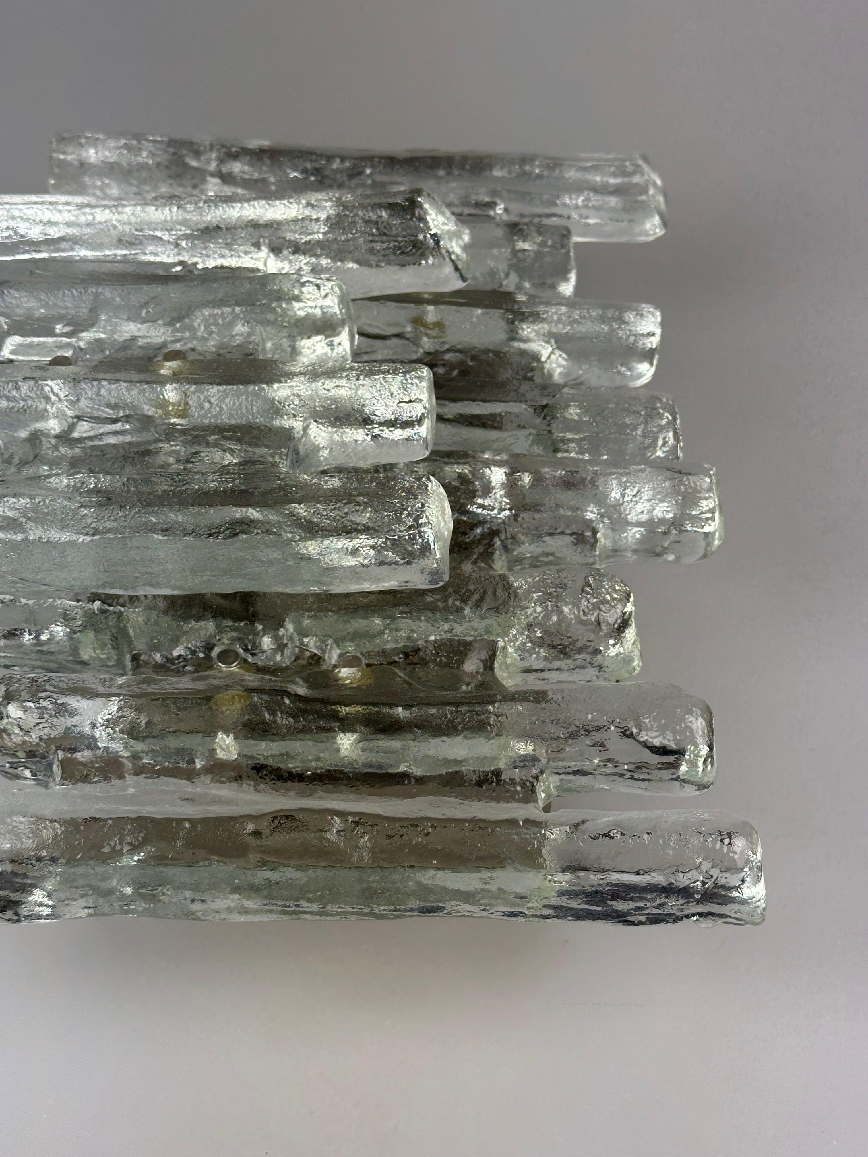 Applique en verre glacé des années 1960/70 par J.T. Kalmar, Autriche Design/One en vente 5