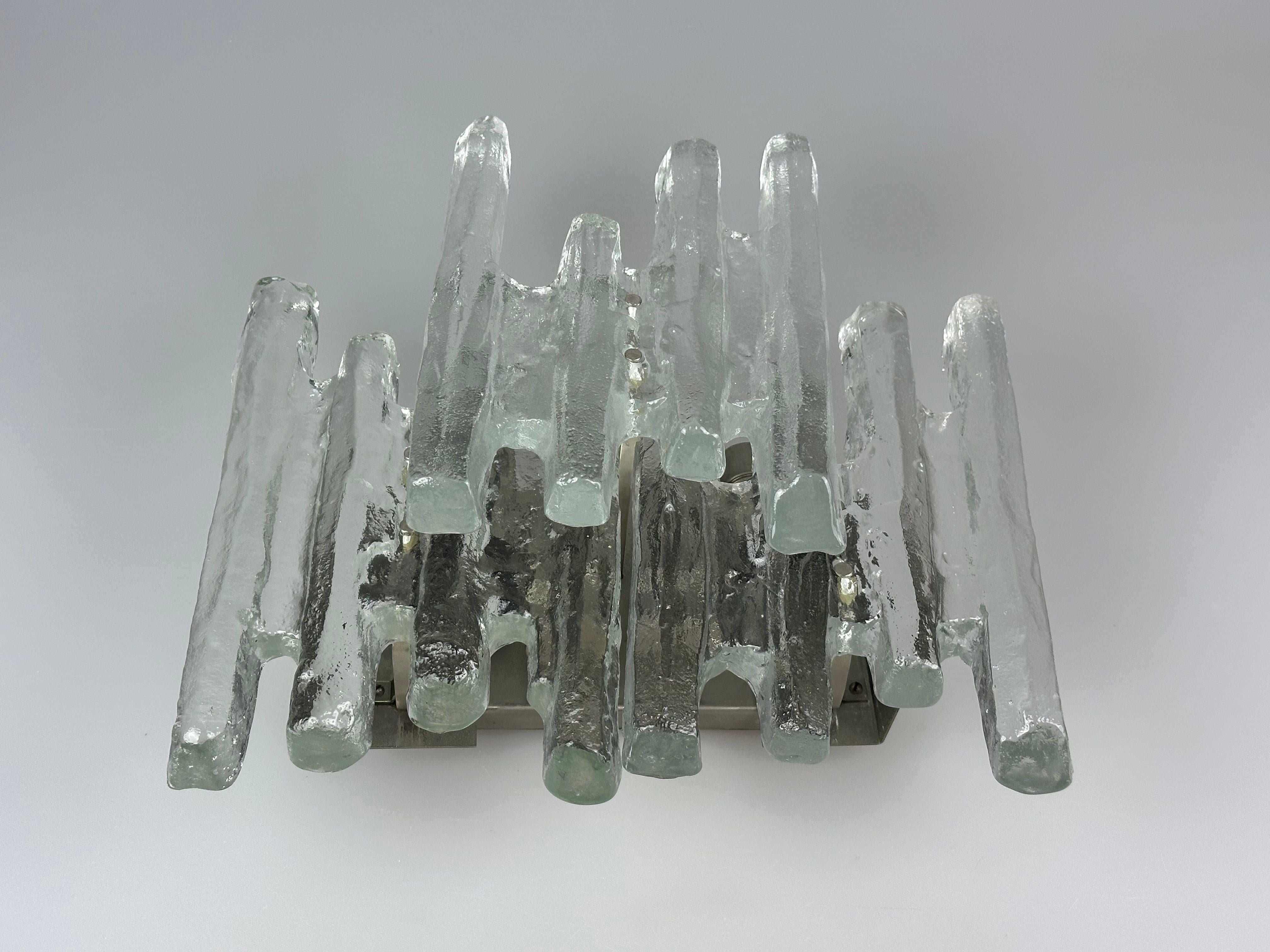 Applique en verre glacé des années 1960/70 par J.T. Kalmar, Autriche Design/One en vente 6
