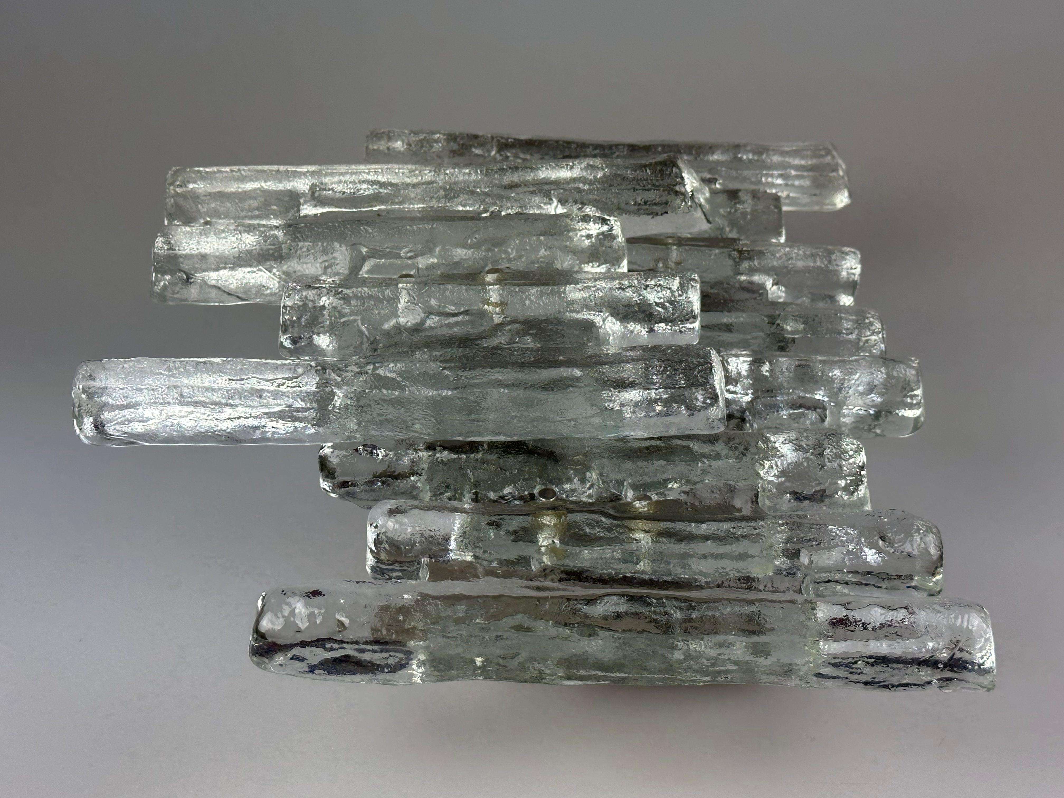 Applique en verre glacé des années 1960/70 par J.T. Kalmar, Autriche Design/One en vente 3